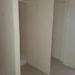 Vandrarhem - *