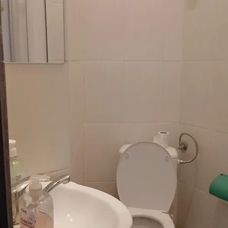 - 호스텔 부쿠레슈티