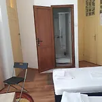 - Vandrarhem Bukarest